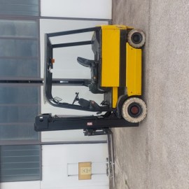 3-carrello elevatore marca om